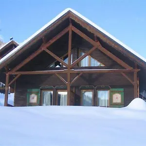 Demi chalet -Pléiades en duplex skis aux pieds avec clefs à disposition via l'agence Constellimmo Appartement